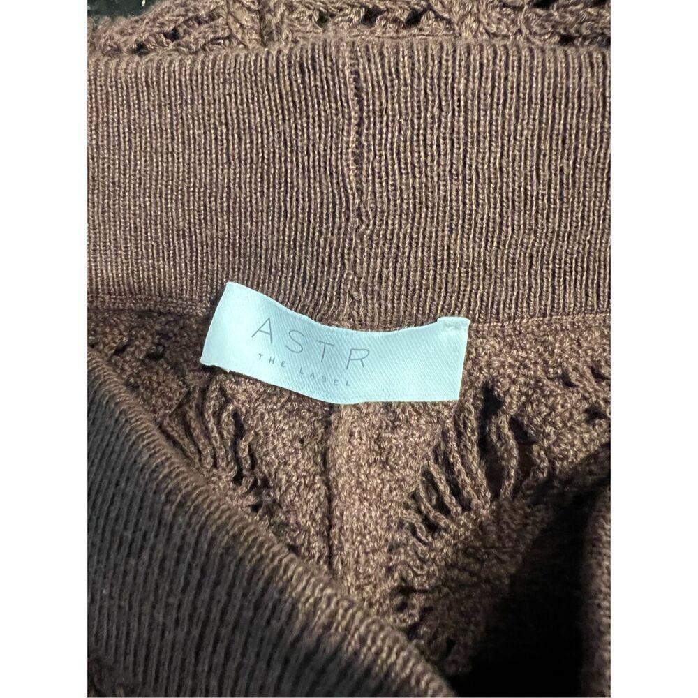 ASTR the label Brown Pull-On Flare-Leg Crochet Pant Beachwear Vacation SZ S NWT - Picture 5 of 6